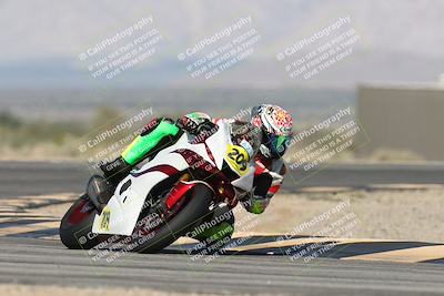 media/Jan-15-2026-Racers Edge (Thu) [[dfebeb70ab]]/2-A Group/Session 3 (Turn 16)/